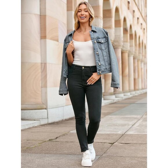 Women's Jean Jacket Long Sleeve Denim Jacket Button Down with Pockets Wash Blue - Picture 6 of 6